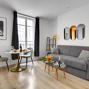 154 Phil - Superbe A Paris. Apartamento