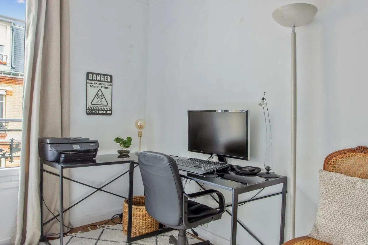 Appartement Du Fenoux - Welkeys Paris 0*,